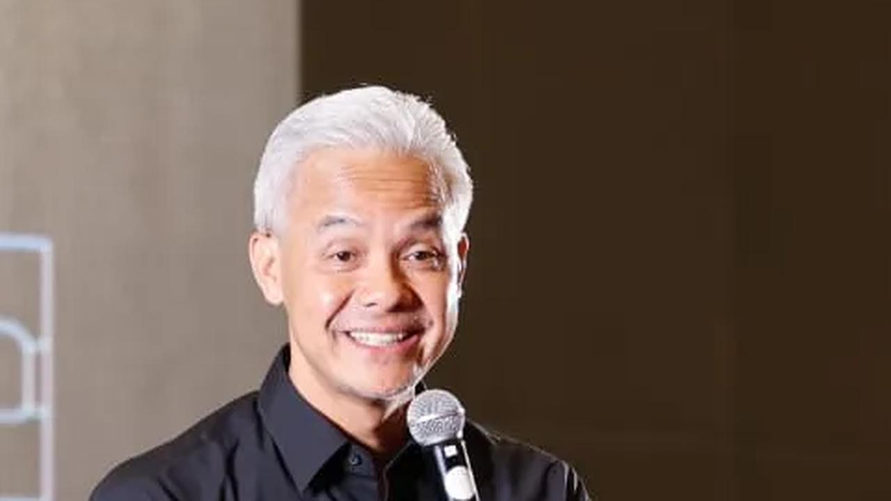 LSI Denny JA: Pasangan Ganjar-Mahfud Mengalami Penurunan Begitu Jauh