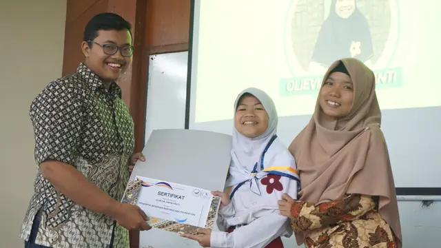 Dalam setiap periode BAF akan menyeleksi kembali siswa/i yang akan menjadi penerima beasiswa tersebut.