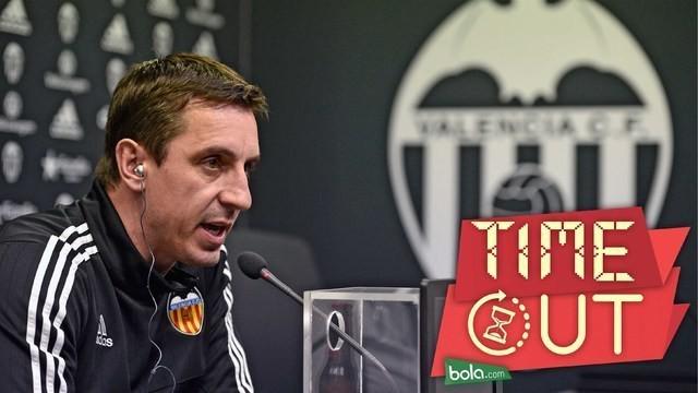 Pelatih Valencia, Gary Neville, menolak mundur dari jabatannya setelah Los Ches takluk 0-7 dari Barcelona pada leg pertama babak semifinal Copa del Rey di Stadion Camp Nou.