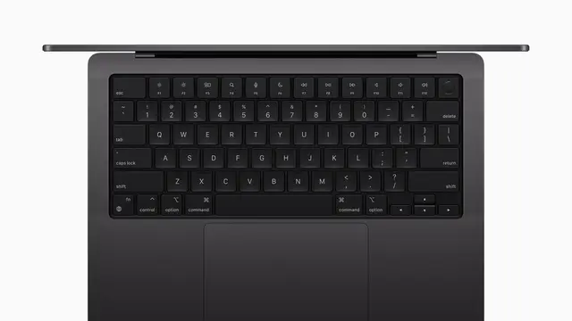 MacBook Pro dengan chip M3 Pro dan M3 Max hadir dengan varian warna hitam (Apple)