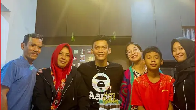 Lisa Ayu Kusumawati dan Shohibul Fikri