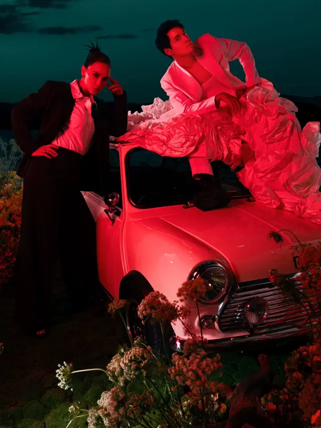 Luna Maya Rayakan Anniversary Pernikahan Pertama. [@lunamaya]