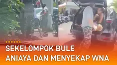 Sekelompok bule menganiaya dan menyiksa seorang WNA Ukraina terekam pengendara mobil.