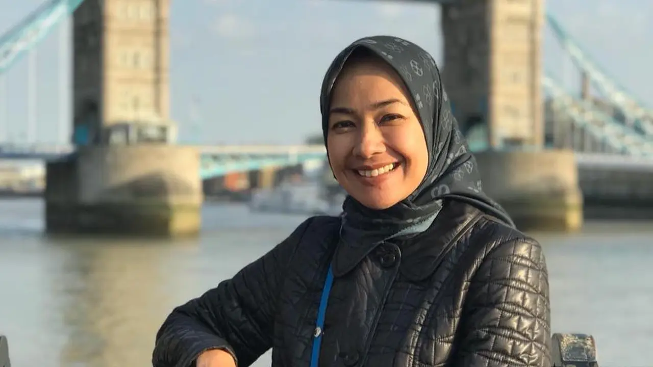 [Fimela] Alya Rohali dan Adjani
