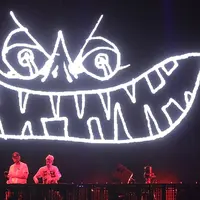 The Chainsmokers konser di Jiexpo Kemayoran (Bambang E. Ros/bintang.com)