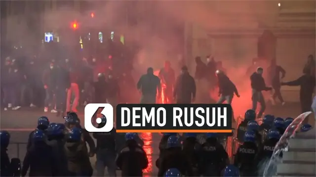 VIDEO: Suasana Tegang di Kota Roma, Demonstran-Polisi Bentrok