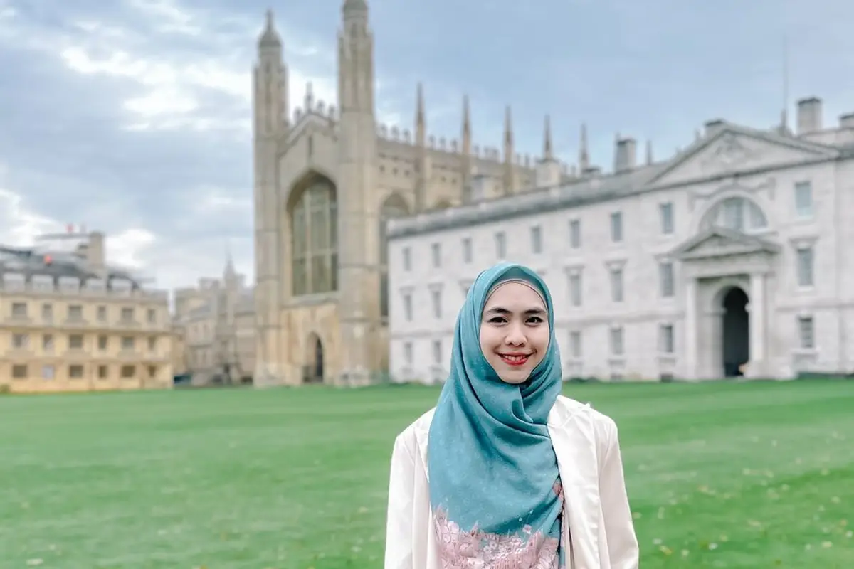 Oki Setiana Dewi Bagikan Pengalaman Menarik Dakwah di Eropa: Toleransi Beragama dan Spirit Persatuan