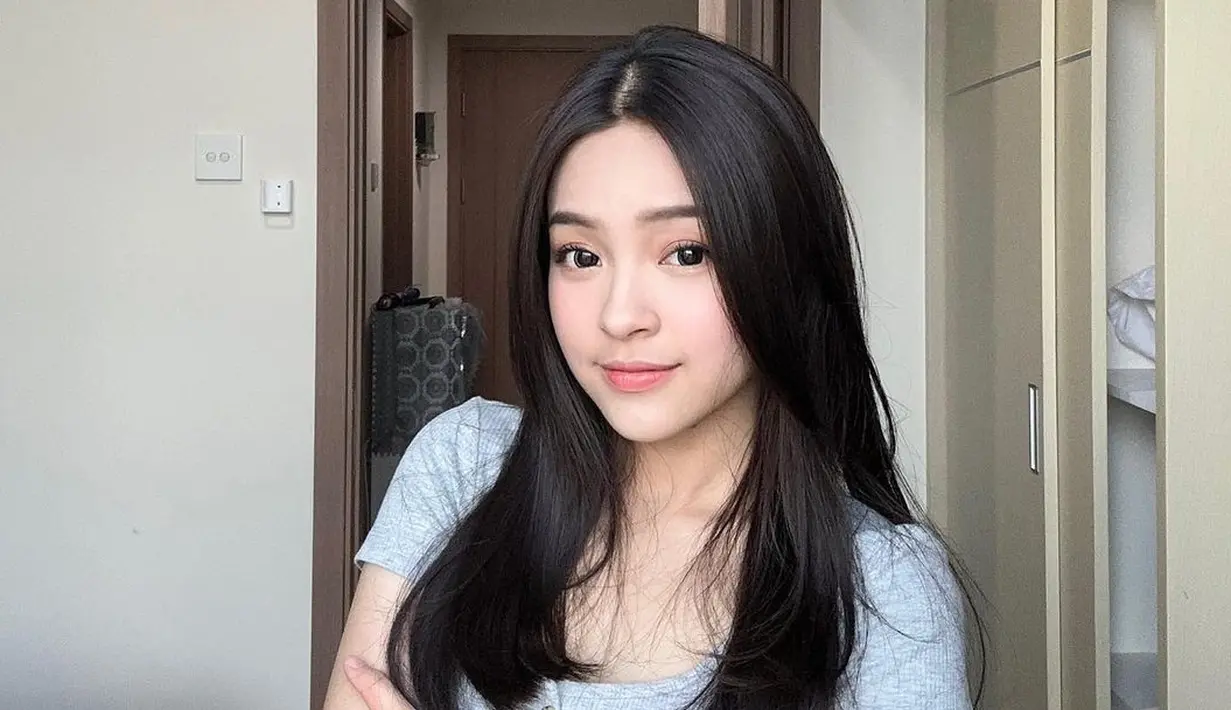 <p>Eca Aura.&nbsp; [Instagram/elsaajapasal]</p>