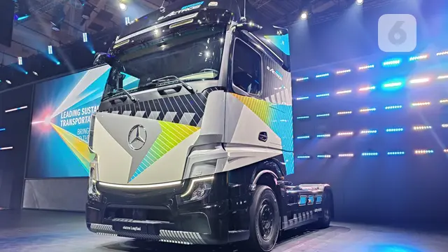 Mercedes-Benz eActros Longhaul diluncurkan dalam ajang IAA Transportation 2022 di Hannover, Jerman.