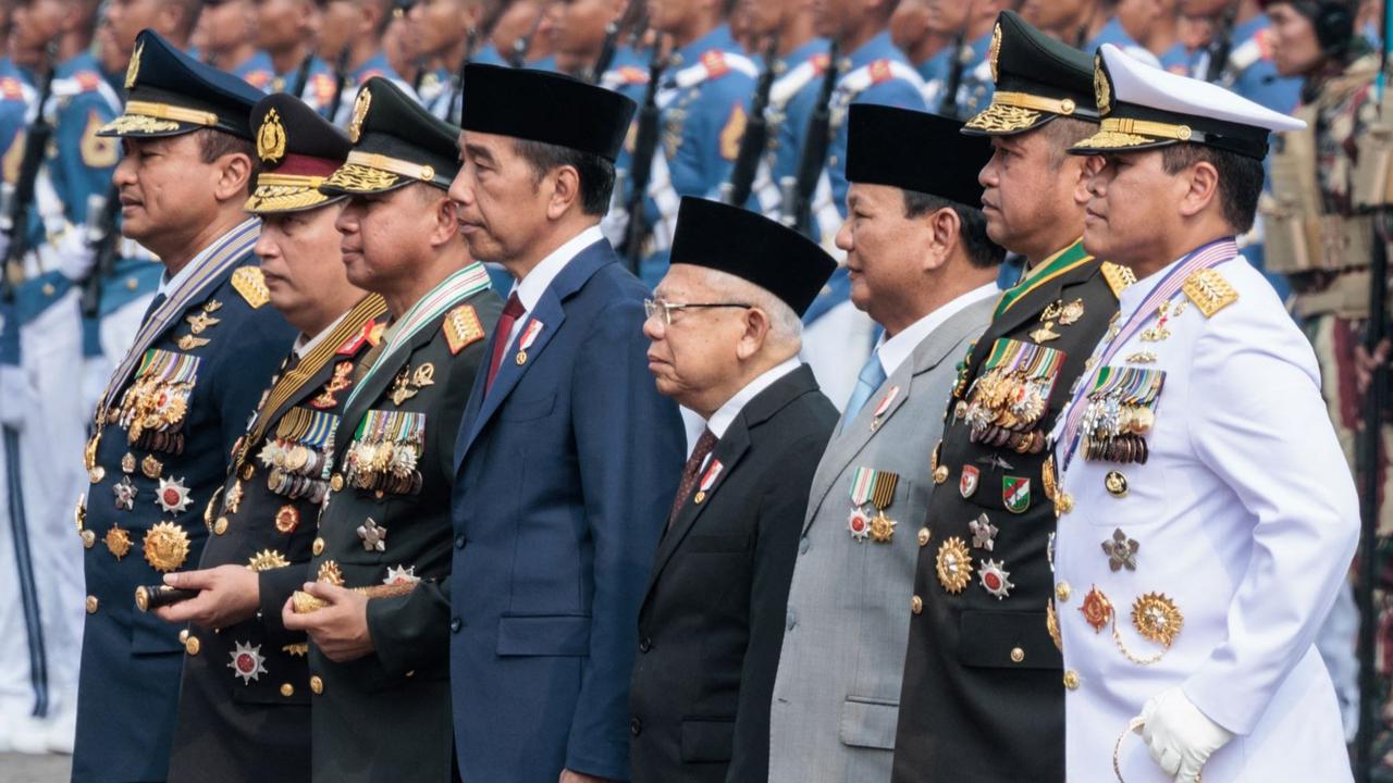 VIDEO: Aksi Prajurit Dibantu Drone Beraksi di HUT ke-79 TNI, Jokowi-Prabowo Terpukau