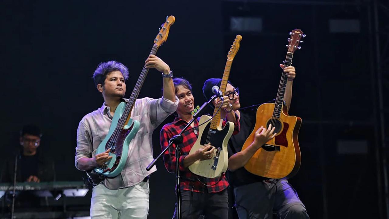 FOTO: Sheila On 7 Satukan Ribuan Penonton dalam Euforia KLBB Festival 2026