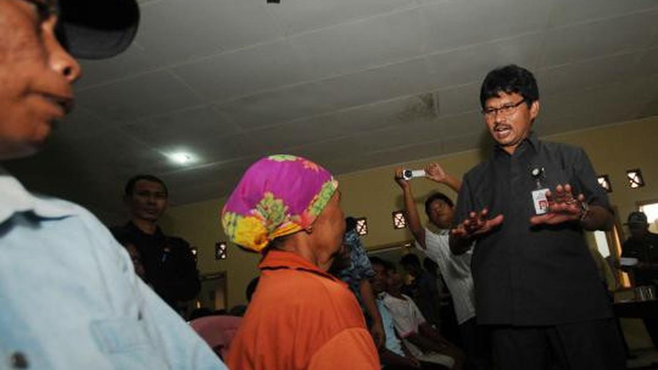 Kemenpera beri santunan warga korban bentrokan Lampung 