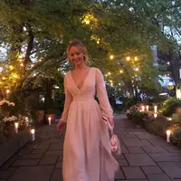 Intip gaun pertunangan Jennifer Lawrence yang sederhana (Foto: instagram/lwellsbridal)