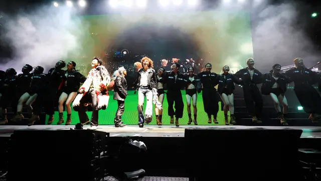 BigBang Hentak Panggung Coachella, Mantel Bulu G-Dragon Curi Perhatian