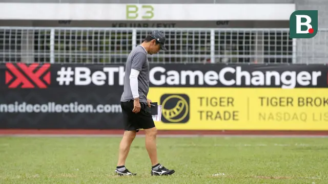 Latihan Timnas Indonesia di KLFA Stadium