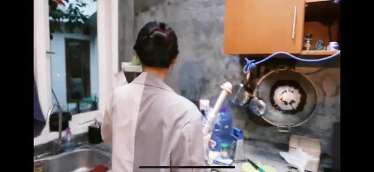 9 Potret Dapur Aulia Sarah, Pemeran Badarawuhi yang Unik dan Estetik