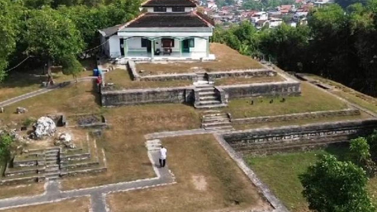 Giri Kedaton