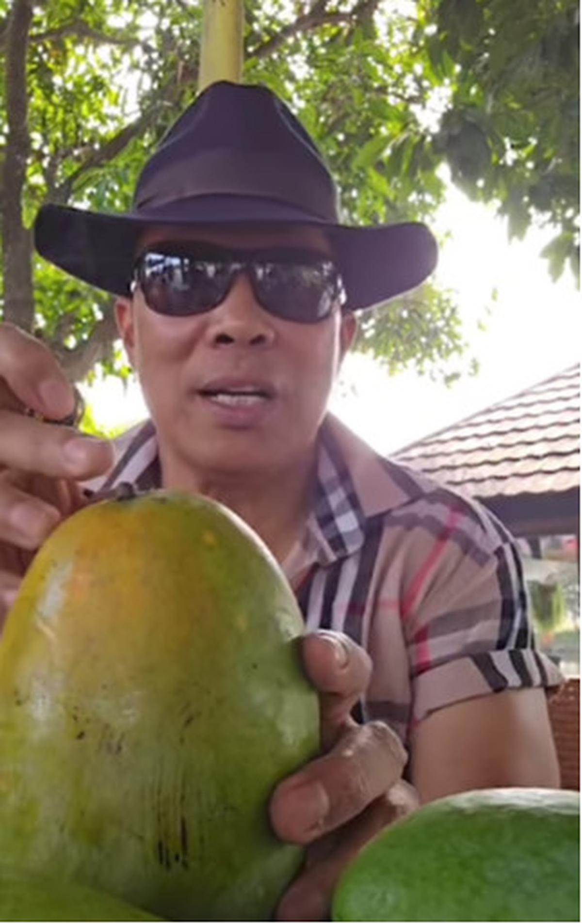 Jenderal Polisi panen mangga
