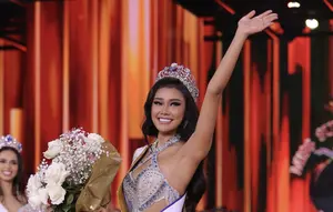 Berhasil menjadi wakil Indonesia pertama yang memenangkan gelar Miss Supranational  2024. (Foto: Instagram/ Harashta Haifa Zahra)