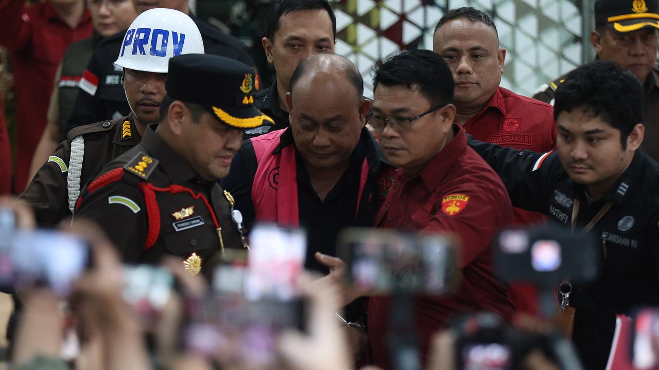 Kejagung tahan eks Ketua BGN Dadan Hindayana