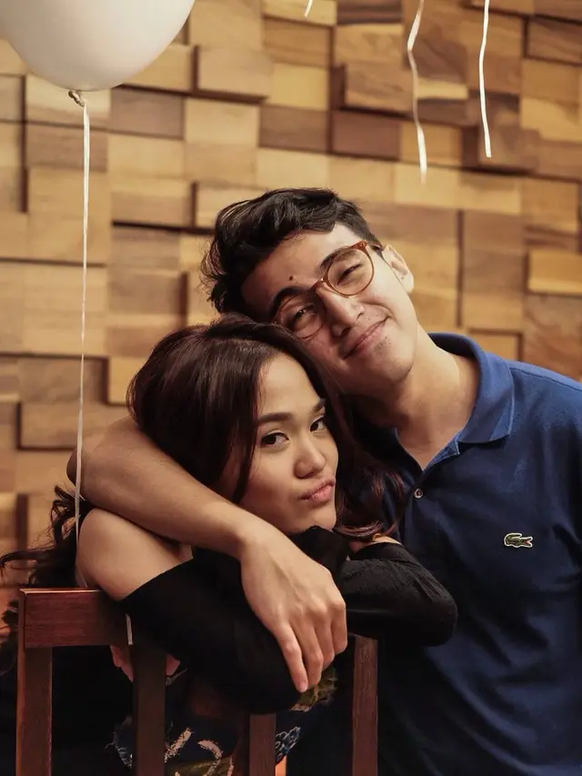 7 Potret Kedekatan Sheryl Sheinafia dan Vadie Akbar Adik Vidi Aldiano