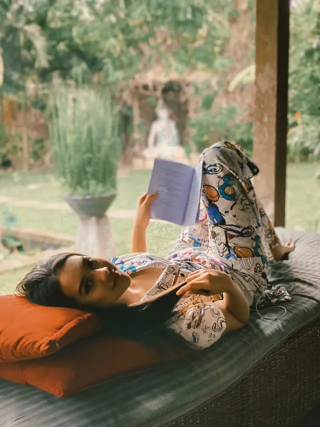 Potret Anya Geraldine Syuting di Magelang, Sekaligus Lepas Penat Sejenak. (Sumber: Instagram/anyageraldine)