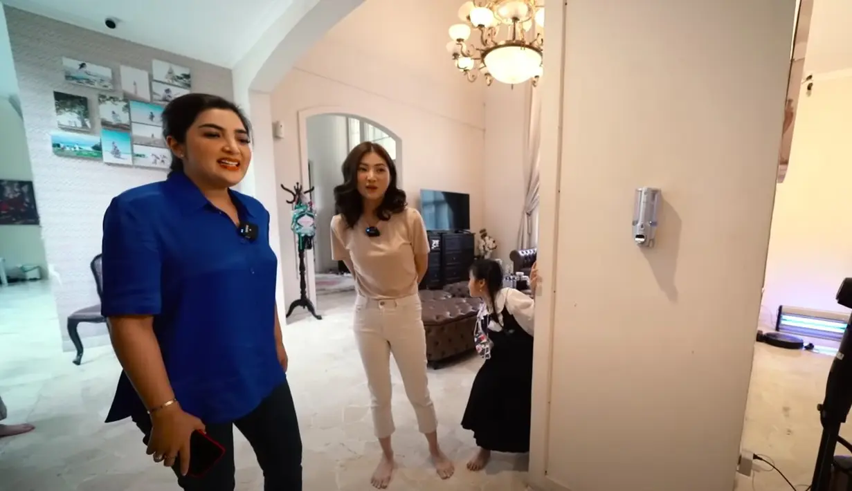 Momen Ashanty pada saat bertamu ke rumah Sarwendah. (Foto: Tangkap Layar YouTube/
The Hermansyah A6)