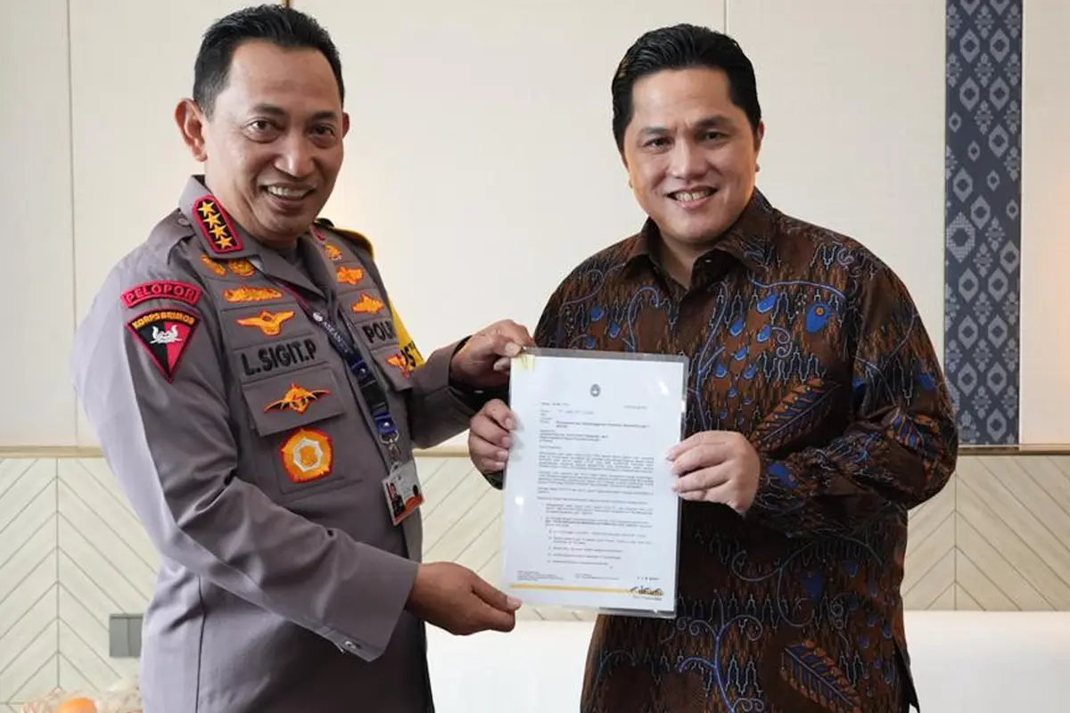 Ketua PSSI, Erick Thohir, bertemu dengan Kapolri, Jenderal Listyo Sigit Prabowo.