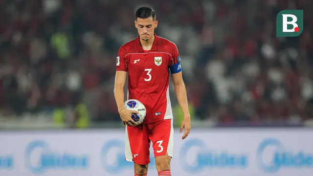 Foto: Momen Cerdas Jay Idzes Atur Penalti untuk Kemenangan Timnas Indonesia atas China di Kualifikasi Piala Dunia 2026