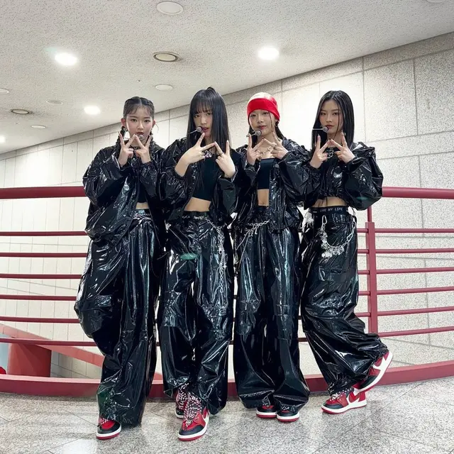 VVUP (Instagram/22_vvup_22)