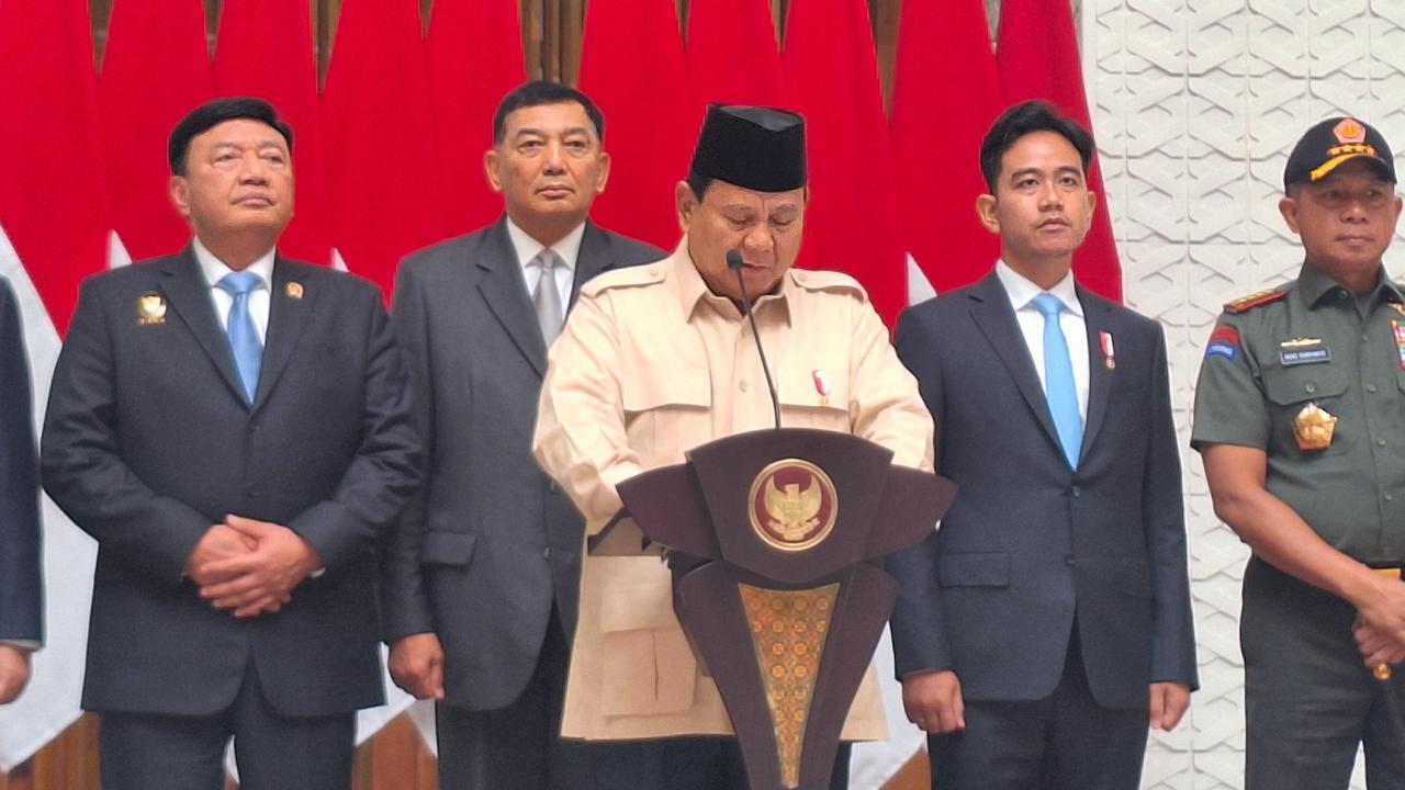 Prabowo Bertolak ke Kairo, Hadiri KTT D-8 dan Bertemu Presiden Mesir
