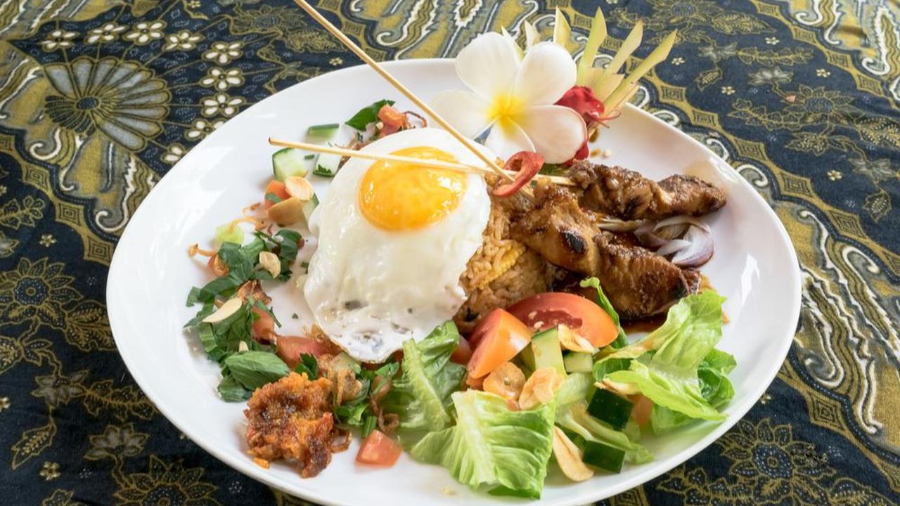 4. Nasi Goreng Bali