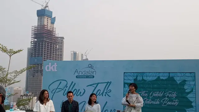 Diskusi tentang fakta seputar daerah intim kewanitaan bersama Andalan Feminine Care