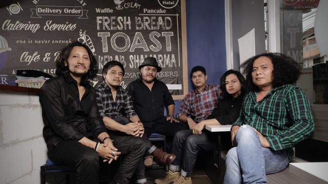 Deolipa Project Ajak Penggemar Move On Dari Masa Lalu Showbiz Liputan6 Com