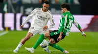 Diejek Dani Carvajal di Pinggir Lapangan, Ada Apa dengan Trent Alexander-Arnold di Real Madrid?