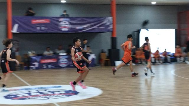 Pertandingan Dash Basketball Tournament