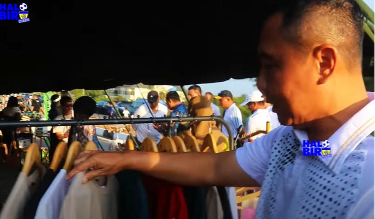Peduli Masyarakat, Kogabwilhan I Buka Bazar UMKM 'Ambil Sewajarnya Bayar Seikhlasnya'