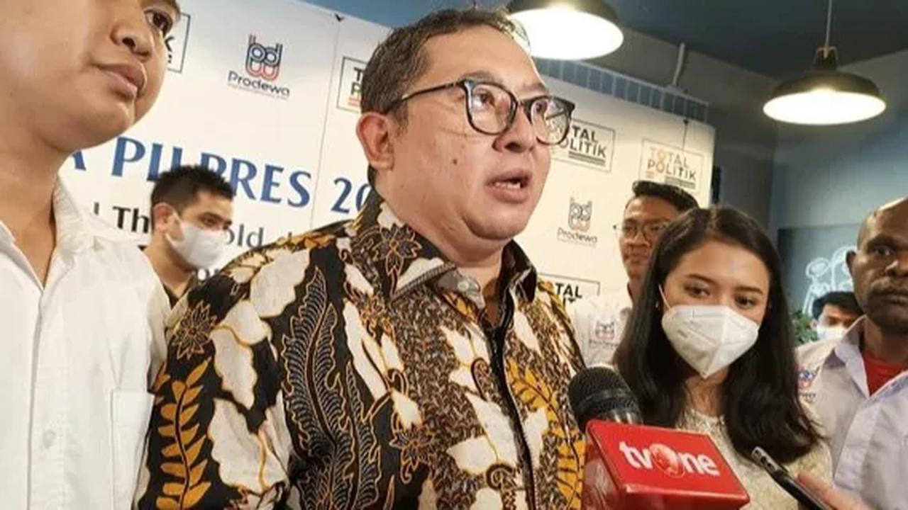 Daripada mencari-cari kekurangan di masa lalu, menurut Fadli Zon, lebih baik melanjutkan apa yang baik dari setiap zaman. Baik dari zaman orde baru dan orde lama hingga zaman reformasi.