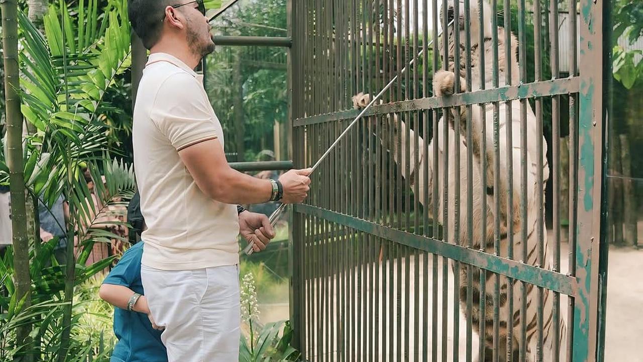 Potret Irish Bella dan Haldy Sabri Ajak Anak Liburan di Bali, Seru Interaksi dengan Hewan di Kebun Binatang