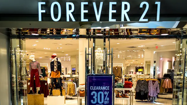 Forever 21 Alami Kebangkrutan dan Tutup Raturan Gerai