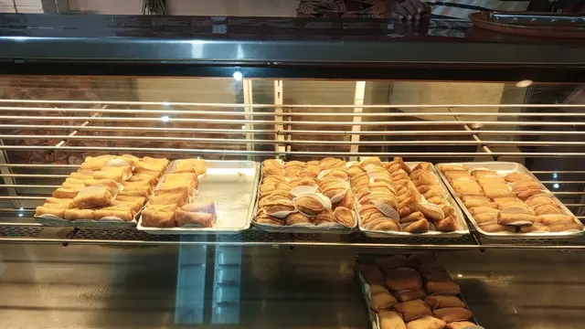 Sakura Anpan Cake Shop