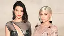 Kendall Jenner dikatakan pernah memotong poni Kylie Jenner hingga berantakan. (Variety)