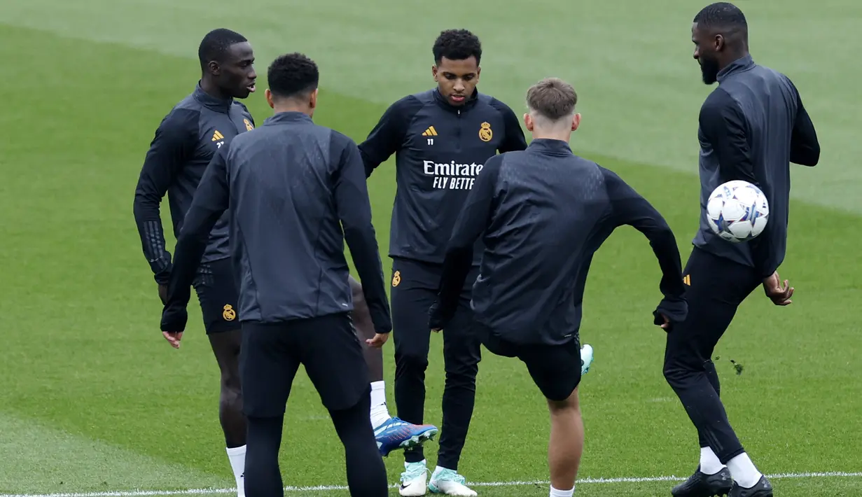 Jelang pertandingan ini, Real Madrid selalu meraih kemenangan pada fase Grup C. (OSCAR DEL POZO / AFP)