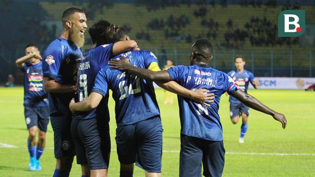 Arema FC vs Barito Putera