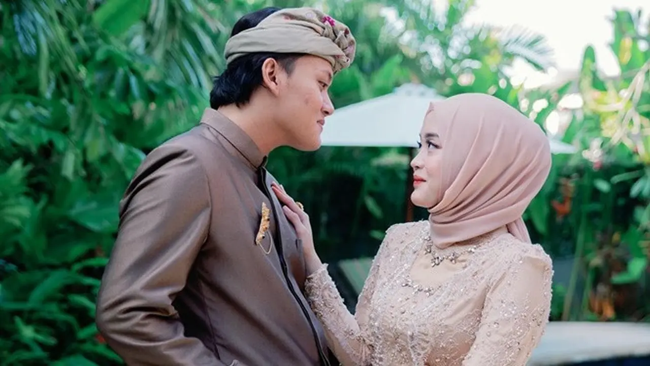 8 Potret Kompak Putri Delina dan Rizky Febian, Ikut Nantikan Pernikahan Kakak