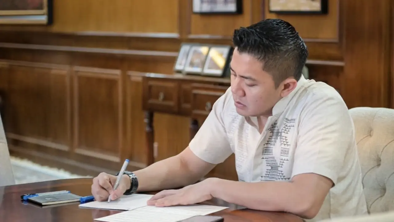 Sekretaris Kabinet (Seskab) Letkol Teddy Indra Wijaya mengikuti rapat koordinasi lintas kementerian/lembaga secara virtual (Istimewa)