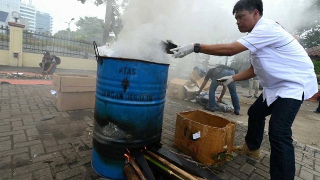 Pemusnahan barang bukti organ satwa dilindungi di Mabes Polri