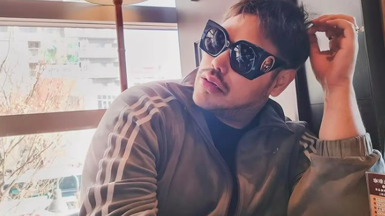 Gayanya Ditegur KPI, Ini 7 Potret Ivan Gunawan yang Selalu Mencuri Perhatian