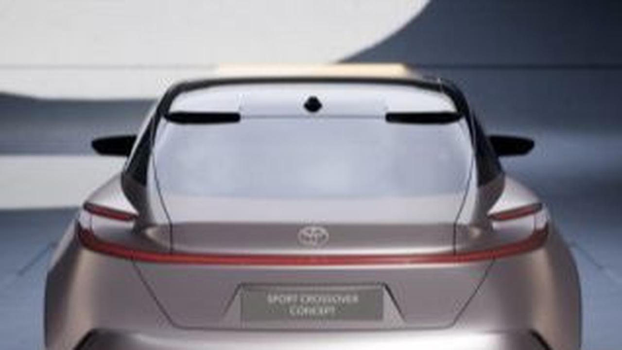 Crossover listrik ini menawarkan kenyamanan maksimal dipadu<br>kepraktisan lima pintu, bagasi besar, dan ruang kaki belakang lapang.<br>Sebelumnya, Sport Crossover Concept telah diperkenalkan pada April lalu di Auto Shanghai.&nbsp;