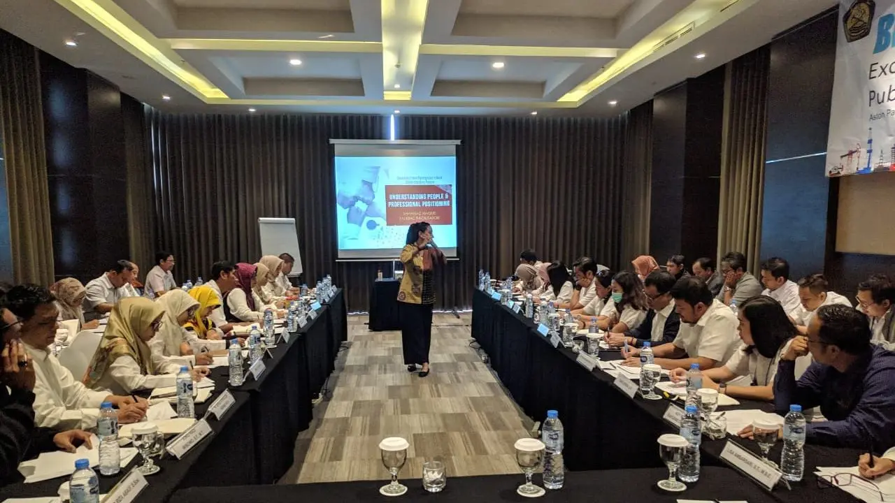 Kegiatan bimtek 'Excellent Public Speaking Skills' selama dua hari (30-31 Januari) di Hotel Aston, Pasteur, Bandung.